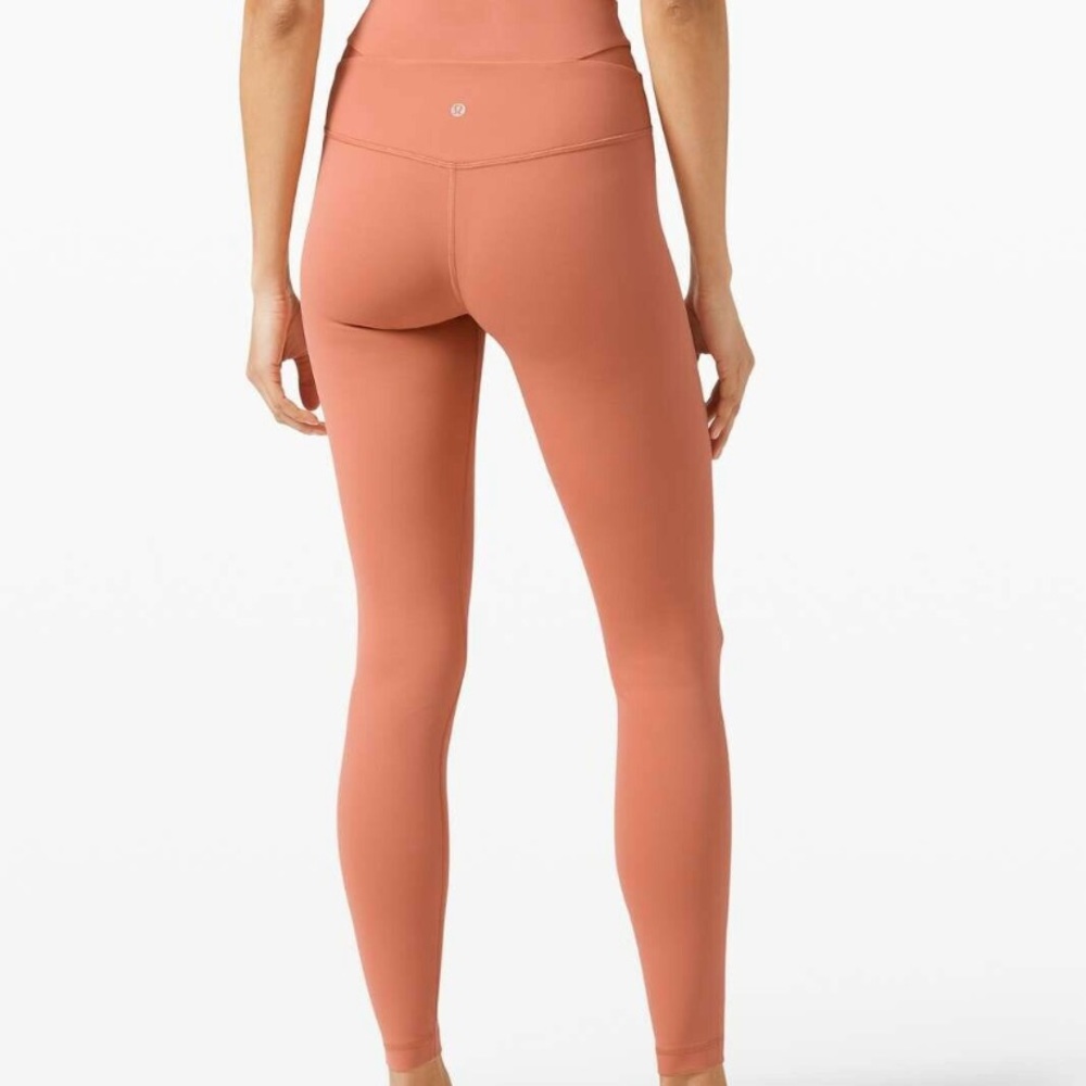 Lululemon Aligned Angles SHR Tight 28” NWT